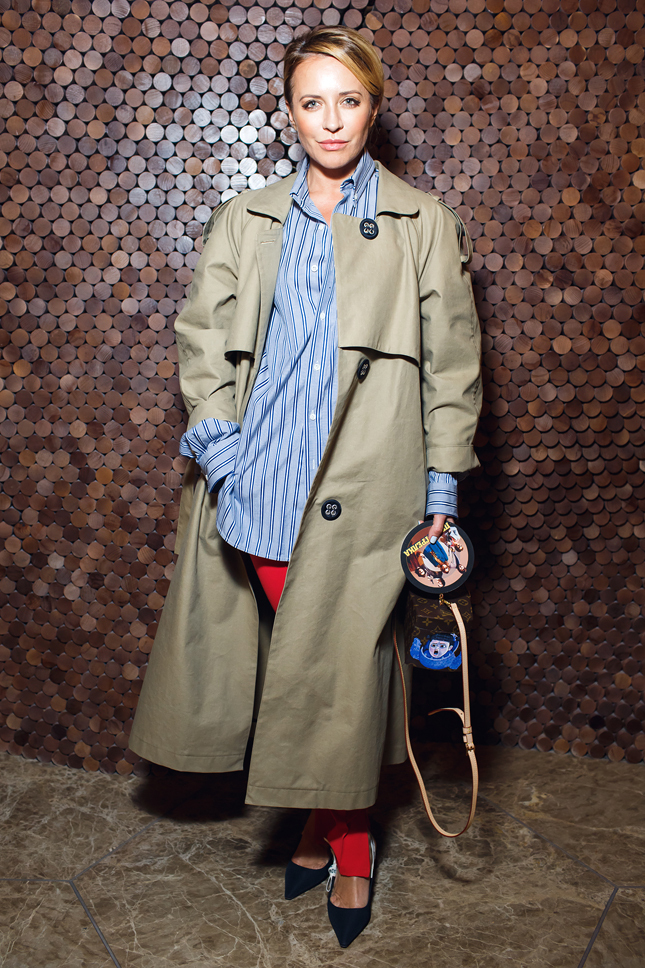 �������� �e������ � ����� Walk of Shame � ������ Dior �� �������� ������ ������������