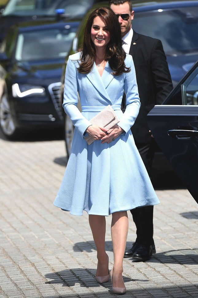 ���� �������� � Emilia Wickstead � �����������