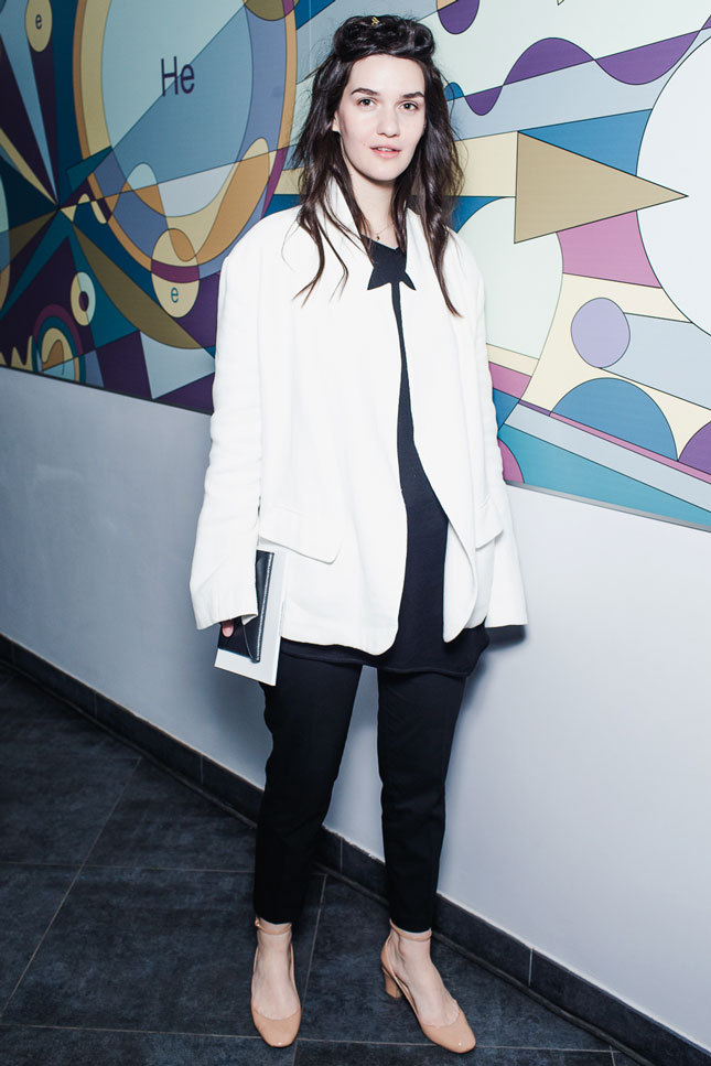 ���� ��������� � ������ Poustovit x Tago, ������ Valentino � � ������� Louis Vuitton �� ��������� �����������