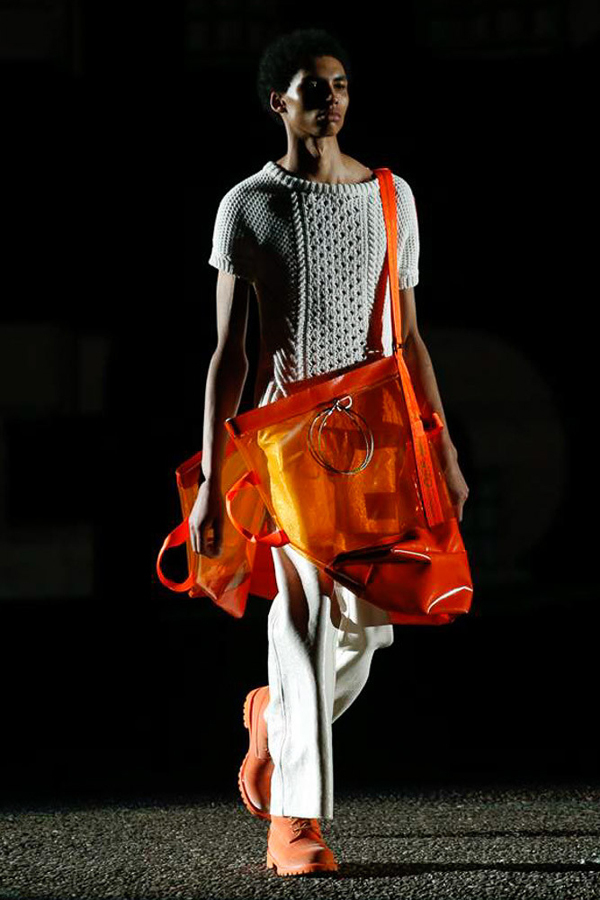 Off-White �����-���� 2018