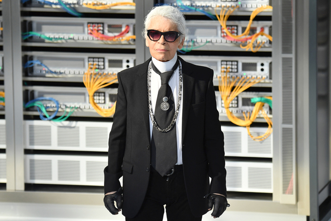 ���� ���������� ������������ � Vans