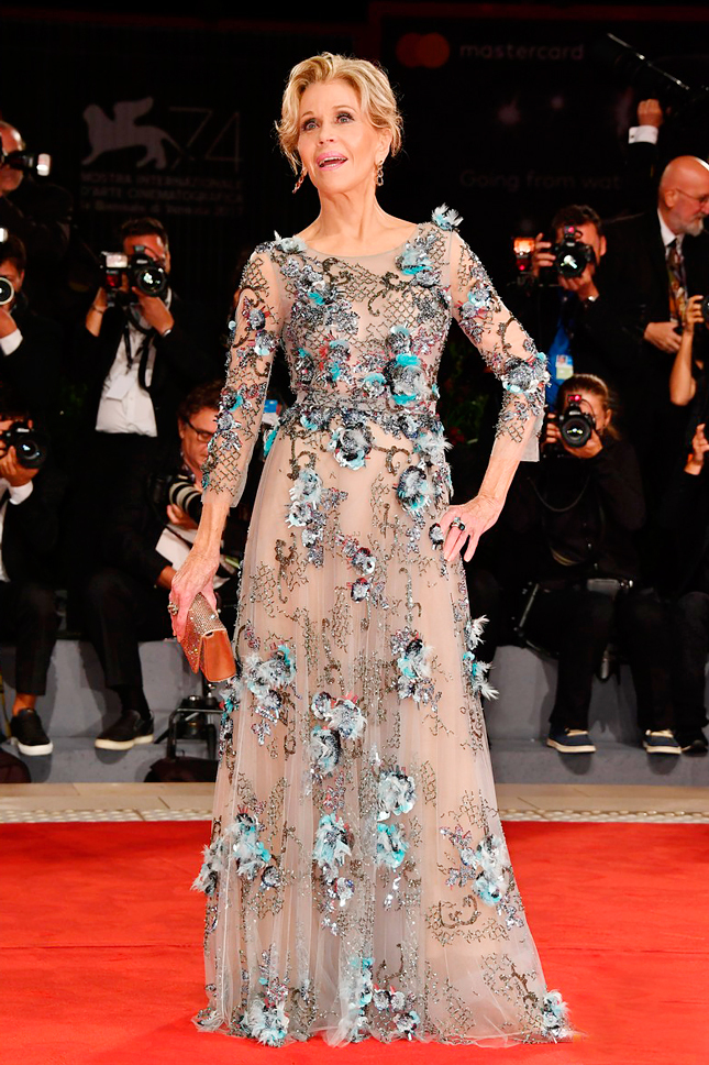 ����� ����� � Marchesa �� �������� ������ ����� ���� �� �����